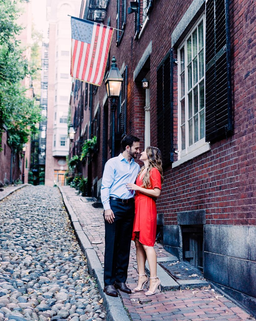 engagement photos in beacon hill boston